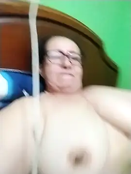 LaGochis07 online show from 10, 9, 2025