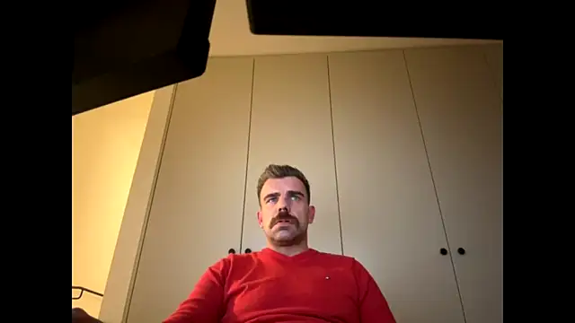 Snapshot of mrbigballs chatting on 3, 11, 2025 mrbigballs online show from 3, 11, 2025