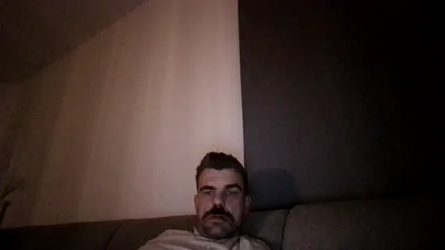 Snapshot of mrbigballs chatting on 6, 11, 2025 mrbigballs online show from 6, 11, 2025