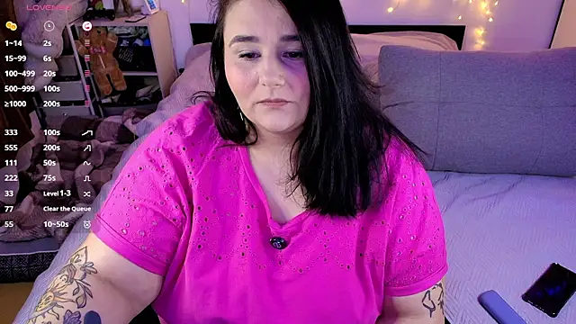 naughtykiss online show from 12, 3, 2026