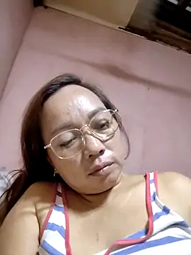 Snapshot of asianwet4u chatting on 23, 11, 2025 asianwet4u online show from 23, 11, 2025