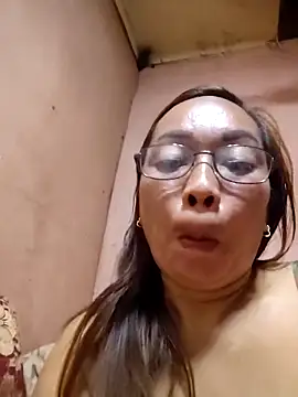 Snapshot of asianwet4u chatting on 26, 10, 2025 asianwet4u online show from 26, 10, 2025