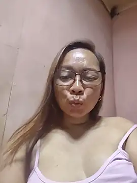 asianwet4u online show from 4, 6, 2026