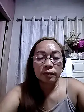 Snapshot of asianwet4u chatting on 24, 9, 2025 asianwet4u online show from 24, 9, 2025