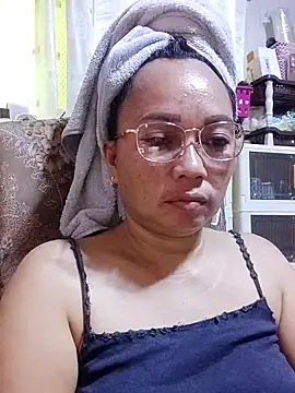 Snapshot of asianwet4u chatting on 15, 11, 2025 asianwet4u online show from 15, 11, 2025