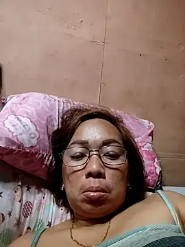 Snapshot of asianwet4u chatting on 7, 10, 2025 asianwet4u online show from 7, 10, 2025