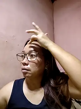 asianwet4u online show from 10, 4, 2026