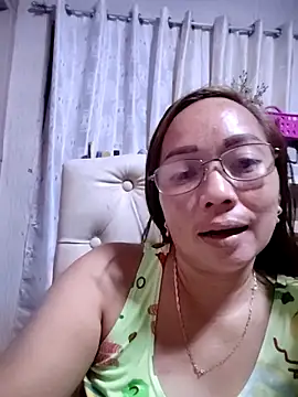 Snapshot of asianwet4u chatting on 23, 9, 2025 asianwet4u online show from 23, 9, 2025