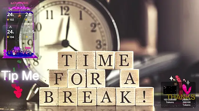 Snapshot of HelenSpellman chatting on 5, 2, 2026 HelenSpellman online show from 5, 2, 2026