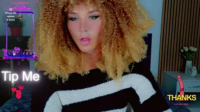 Snapshot of HelenSpellman chatting on 23, 4, 2026 HelenSpellman online show from 23, 4, 2026