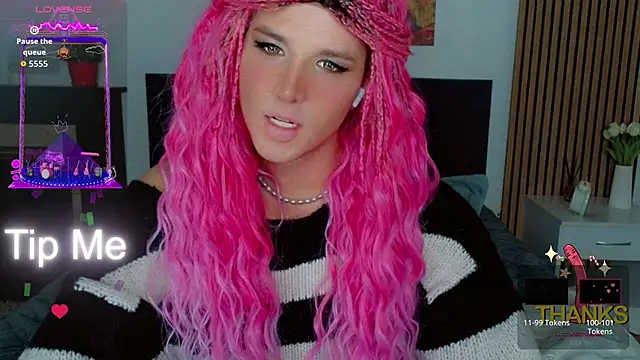 Snapshot of HelenSpellman chatting on 27, 5, 2026 HelenSpellman online show from 27, 5, 2026