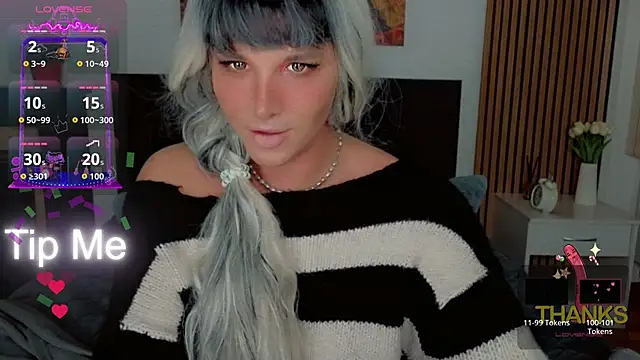 Snapshot of HelenSpellman chatting on 20, 5, 2026 HelenSpellman online show from 20, 5, 2026