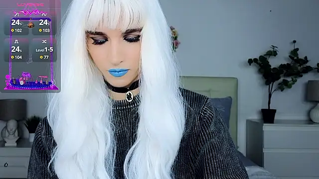 Snapshot of HelenSpellman chatting on 1, 12, 2024 HelenSpellman online show from 1, 12, 2024