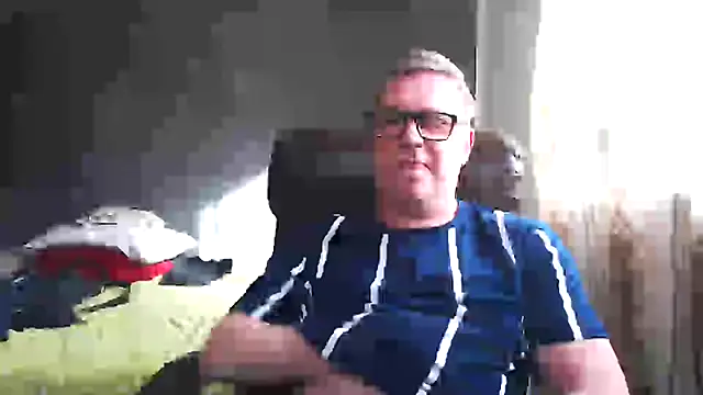 Snapshot of RobertStripX chatting on 30, 1, 2025 RobertStripX online show from 30, 1, 2025