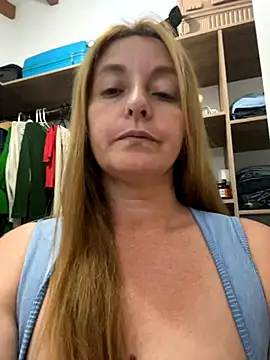 moniquerainx online show from 29, 9, 2025