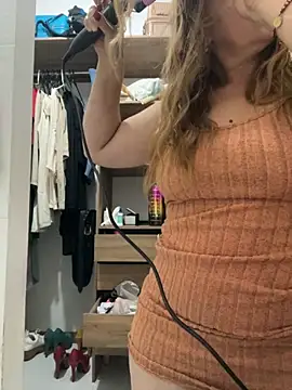 moniquerainx online show from 23, 10, 2025