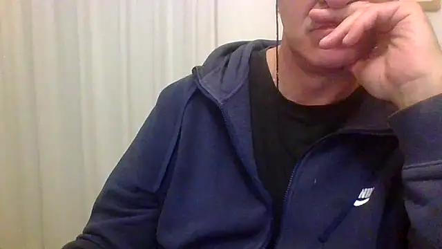 ANONIMO7735 online show from 28, 10, 2025