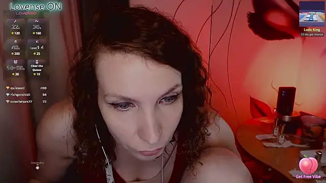 Snapshot of JohansonKatie chatting on 7, 3, 2025 JohansonKatie online show from 7, 3, 2025