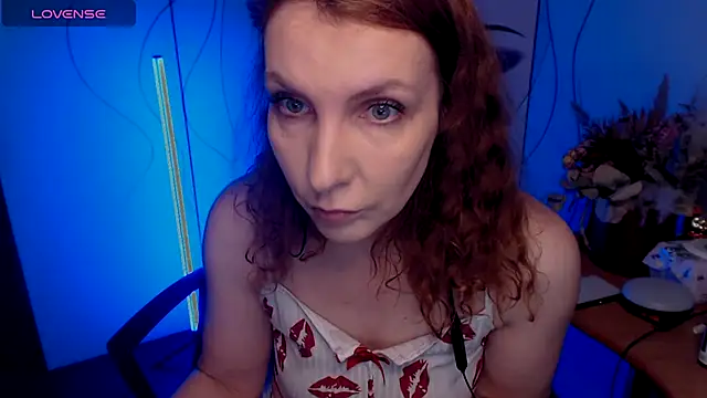 Snapshot of JohansonKatie chatting on 31, 10, 2025 JohansonKatie online show from 31, 10, 2025