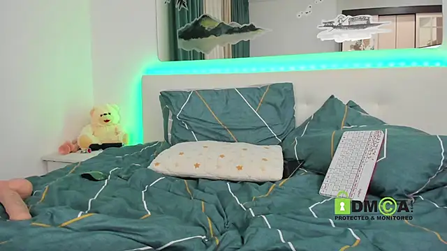 SonyaParadise online show from 13, 3, 2025