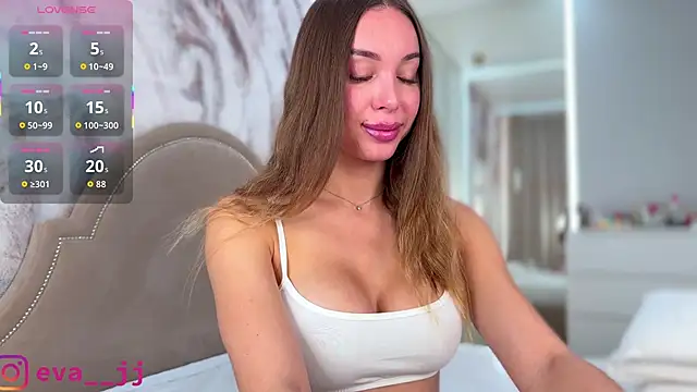 Snapshot of Eva_JJ chatting on 18, 10, 2025 Eva JJ online show from 18, 10, 2025