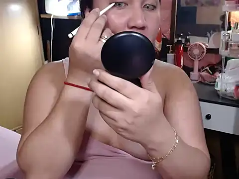 xheavenlytrans online show from 7, 4, 2026