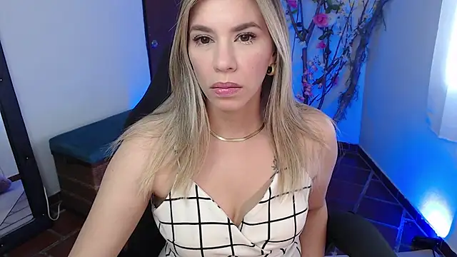 ms sofia x online show from 15, 11, 2025