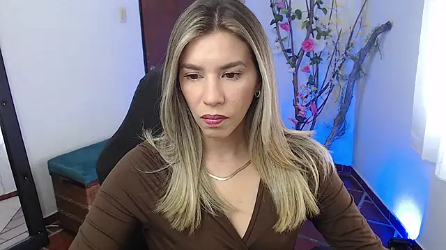 ms sofia x online show from 16, 10, 2025