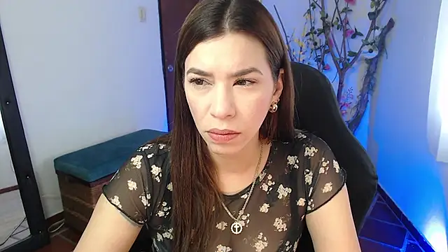 ms sofia x online show from 13, 7, 2026