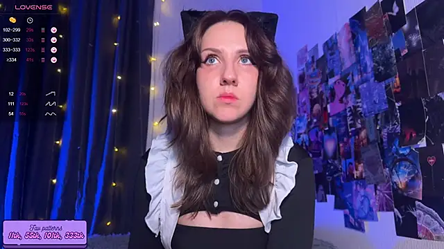 HotaruTomo online show from 3, 11, 2025