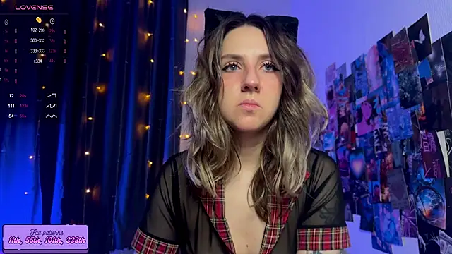 HotaruTomo online show from 6, 10, 2025