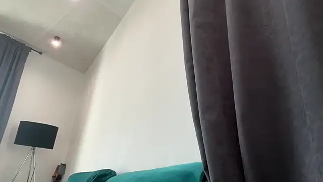 Iris cherry online show from 13, 4, 2026