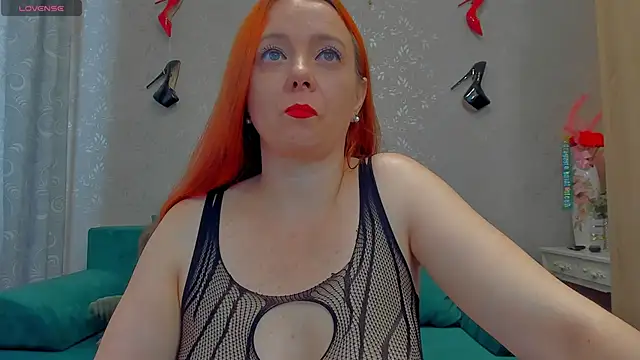emilianna666 online show from 11, 9, 2025