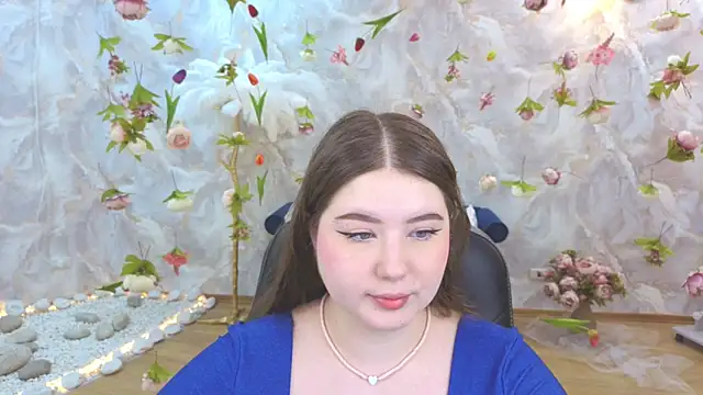 NicoleFoxery online show from 3, 6, 2026