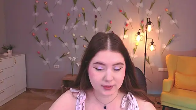 NicoleFoxery online show from 9, 4, 2026