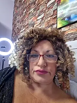 Hot Azaleea online show from 2, 10, 2025