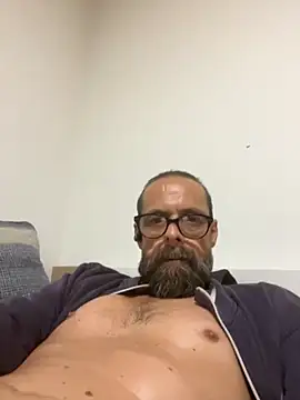 Platinum211 online show from 6, 10, 2025