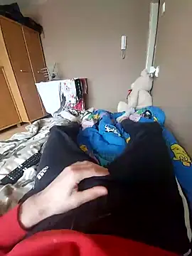 MlodyDres online show from 1, 2, 2025