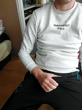 MlodyDres online show from 4, 10, 2025