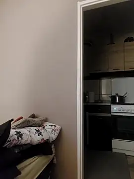 MlodyDres online show from 14, 10, 2025