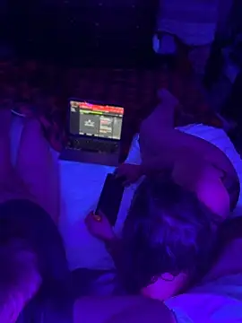 mirandamark2020 online show from 12, 4, 2026