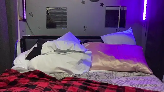 mirandamark2020 online show from 2, 4, 2026