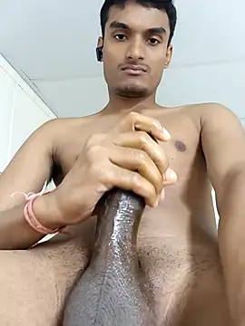 Snapshot of Etujdsss chatting on 18, 10, 2025 Etujdsss online show from 18, 10, 2025