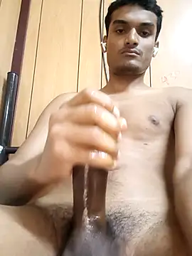 Snapshot of Etujdsss chatting on 13, 9, 2025 Etujdsss online show from 13, 9, 2025