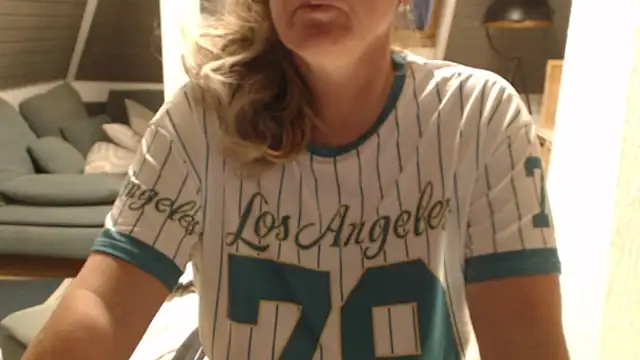 KimMitchelli online show from 4, 3, 2026