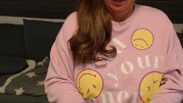 KimMitchelli online show from 24, 9, 2025