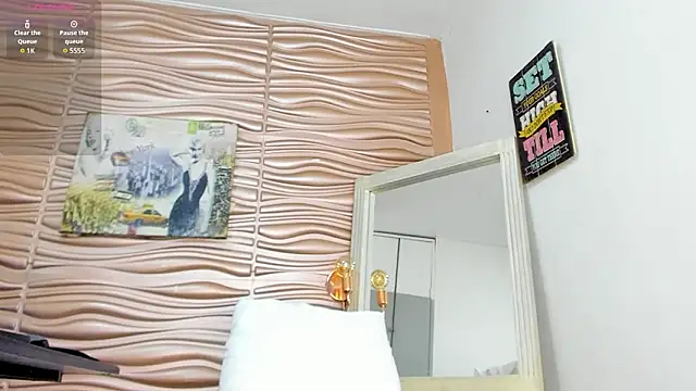 mia pineda online show from 9, 3, 2026