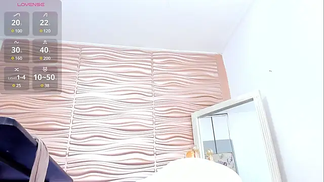 mia pineda online show from 18, 3, 2025