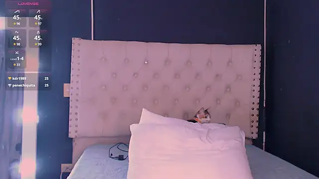 valen thompson online show from 5, 1, 2025