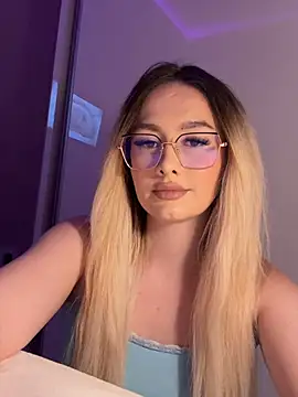 mollyxxx online show from 18, 2, 2026